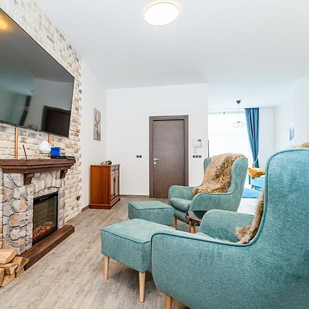 Joy Studio - Poiana Brasov - Silver Resort מראה חיצוני תמונה